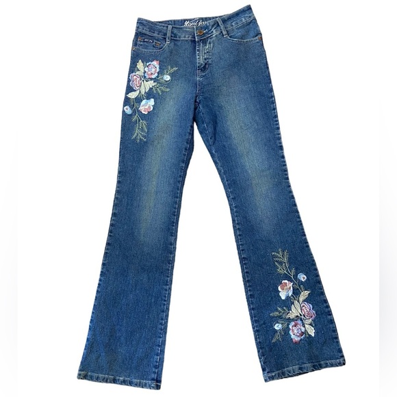 Vintage Denim - Y2K Vintage Youi Jay Embroidered Flare Jeans